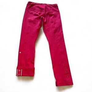 Lululemon raspberry swirl pedal pusher straight leg pants size 10